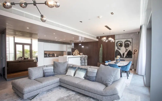 Ultimate Luxury at Bluewaters Dubai