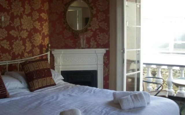 Sea Beach House Hotel