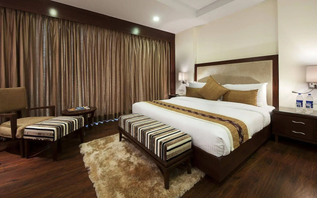 The Golden Palms Hotel & Spa