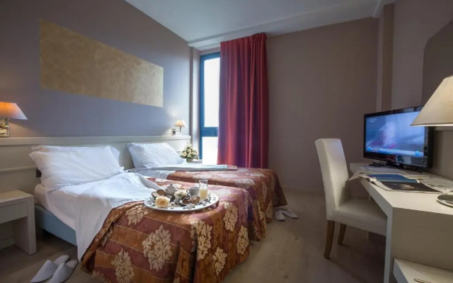 Euro Hotel