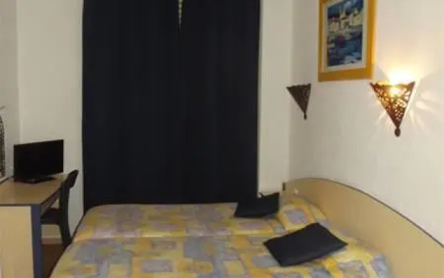Hotel Univers