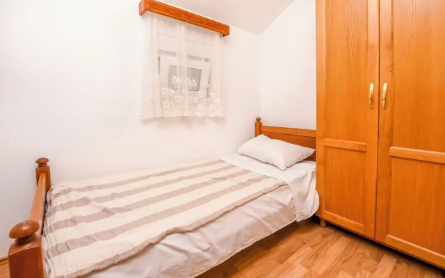 Apartments Zdravko
