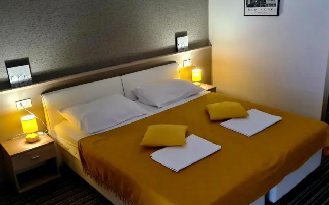 BoNiToS, SOBE-ROOMS