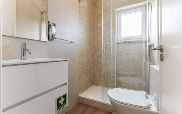 Apartment 66