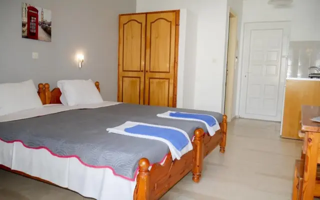 Rantos Apartments