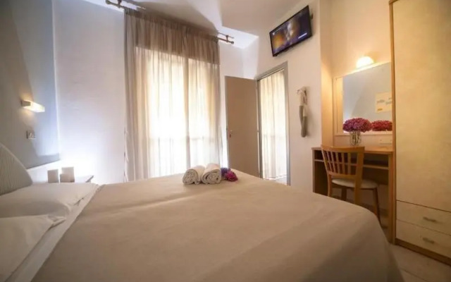 Hotel Antares