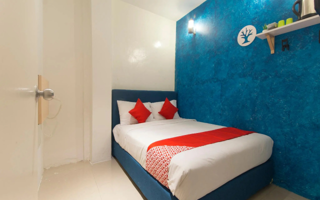 OYO 90121 Summer House Bed & Cafe