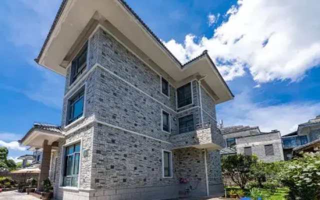 Tengchong Muyang Courtyard Wenquan Homestay