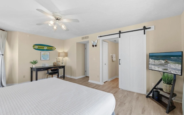Sherwin Condominium 901