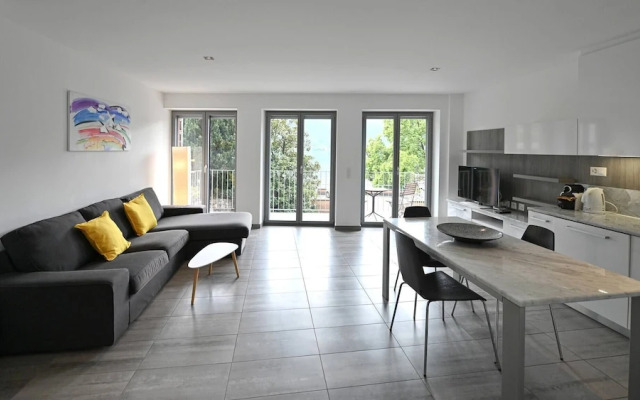Lake View Suite 86 in Melide