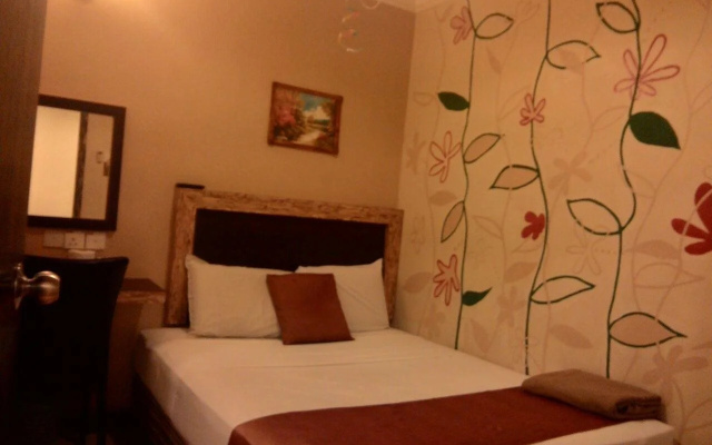 Mine Hotel