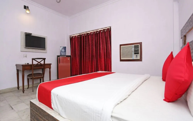 Hotel Shiv Murti Grand By OYO Rooms