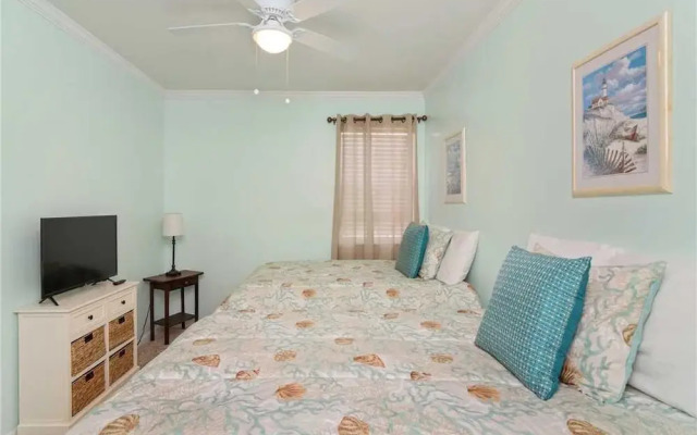 Lullwater 405A - Two Bedroom Condo