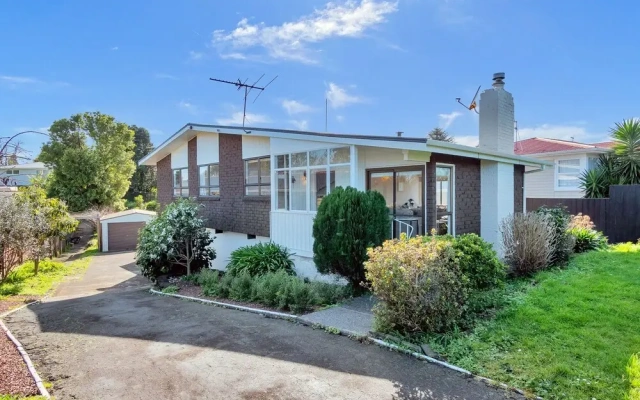 3BR Nr Middlemore Papatoetoe Kings