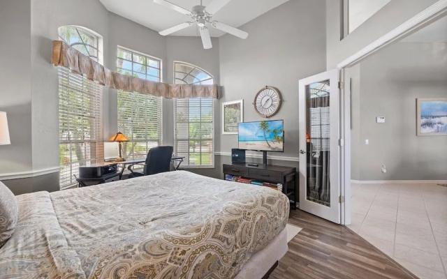 Sunshine Escape by Distinctive Beach Rentals