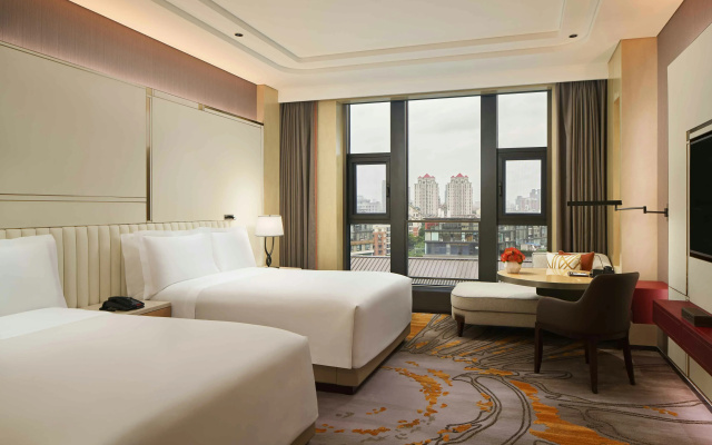 Conrad Tianjin