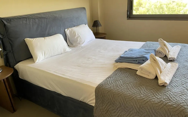 Villa Sfedami With Private Pool and Children Safet