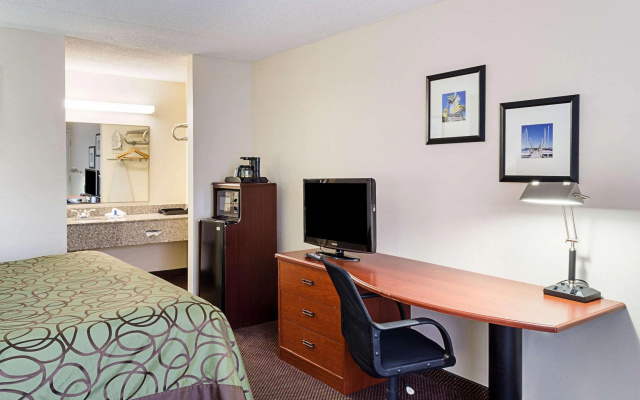 Rodeway Inn Panama City