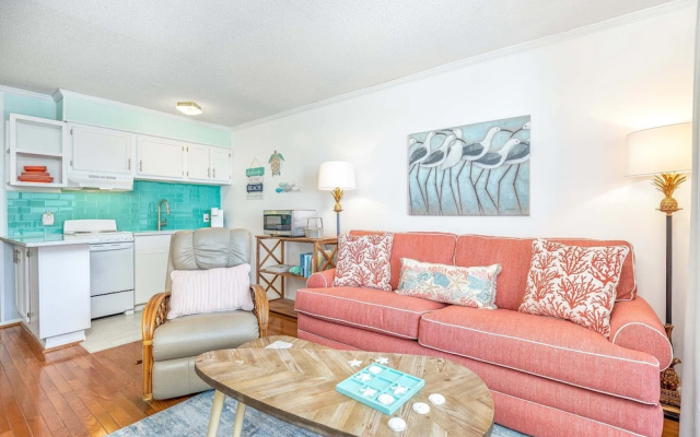 Beach Racquet A313 by Tybee Vacation Rentals