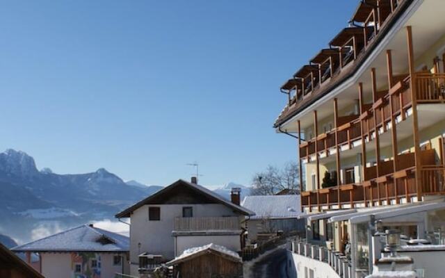 Hotel Haus an der Luck Барбьяно вид на фасад