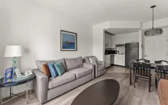 1BR Free Shuttle to Disney Parks