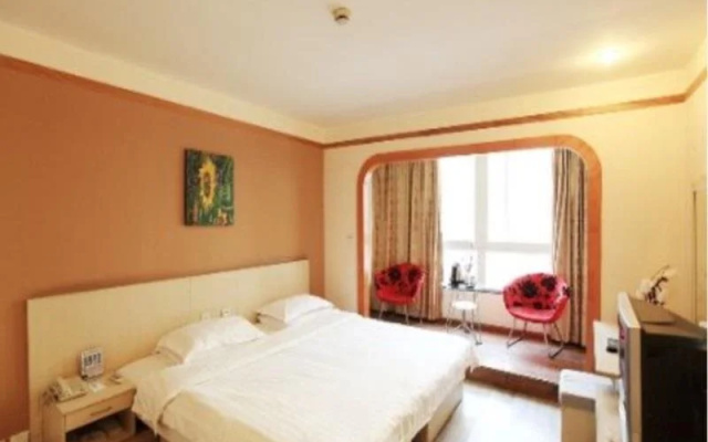 Super 8 Hotel Chengdu Chun Xi