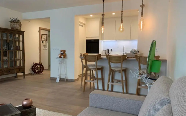 Northastic Suite