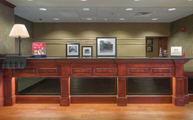 Hampton Inn Van Buren