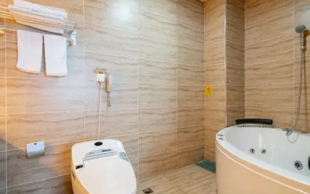 Y. H. Continental Grand Hotel