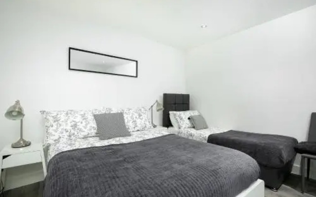 Rethink Serviced Apartments Kings Lodge