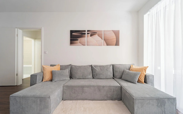 WestSide Garden Apartments by FirstHost