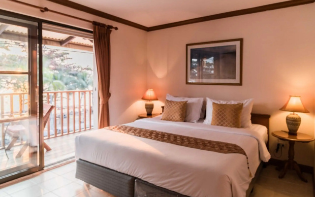 Hotel Jomtien Boathouse