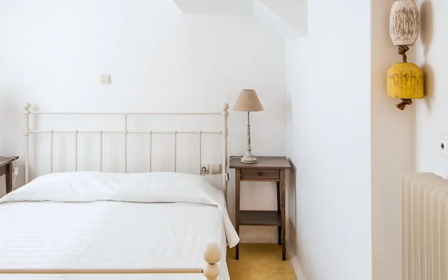 Stunning Villa for 7 in Kythnos