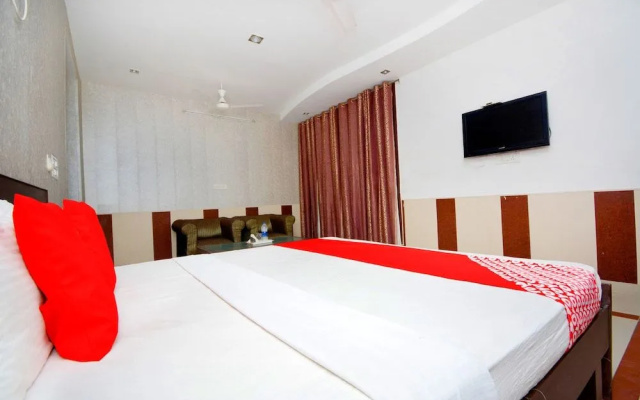 Hotel Piccadily by OYO Rooms
