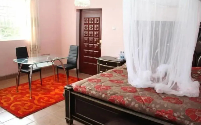 Esiram Hotel Narok