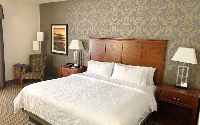 Holiday Inn Express Holland by IHG