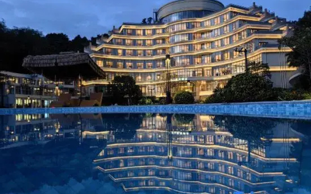 Shenzhen Wuzhou Mountain and Sea Bay Hotel