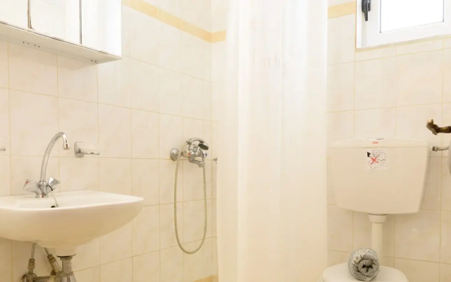 Argyro Apartments and Studios