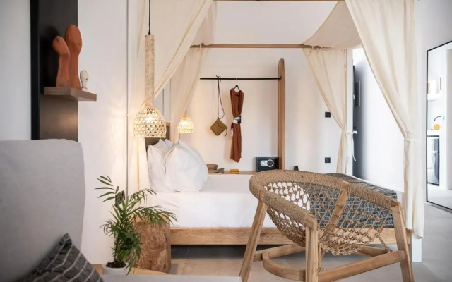 Athina Milos Suites