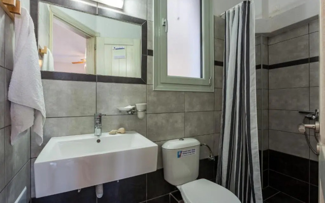Thea Home Hotel by Booking Kottas