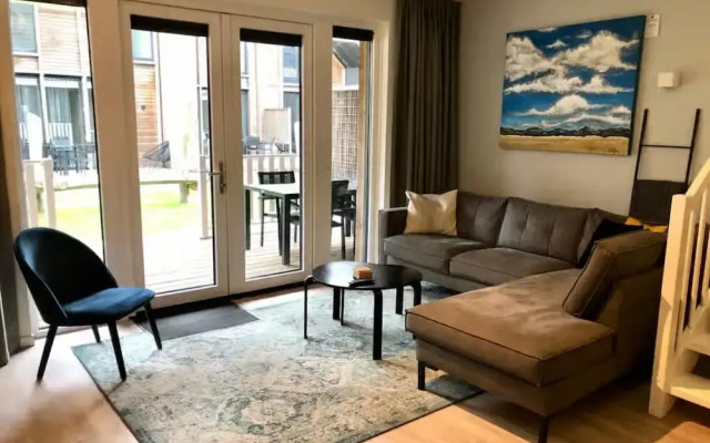 Lodge in Zoutelande Near Beach