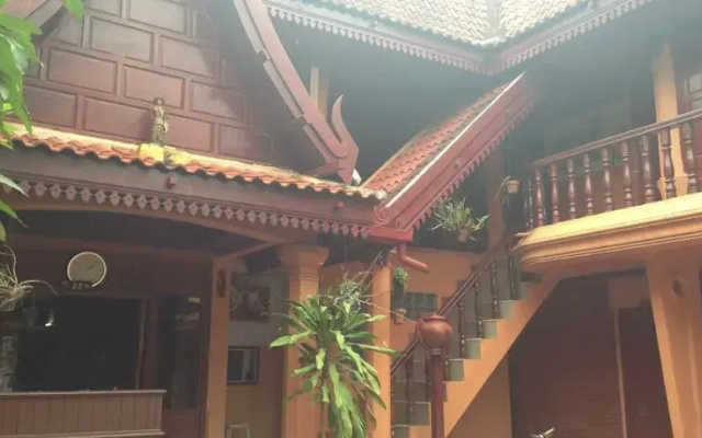 Davien Hotel