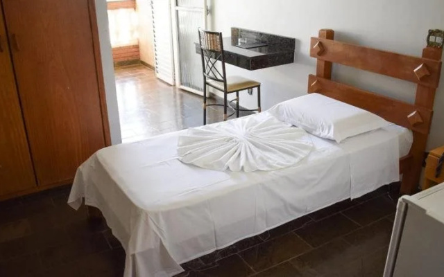 Diplomata Hotel