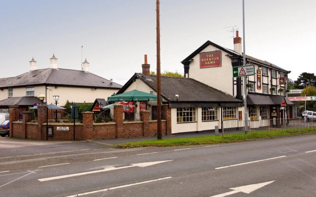 Premier Inn Chester Central North