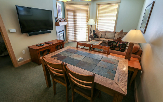 Sunstone #214 Condo