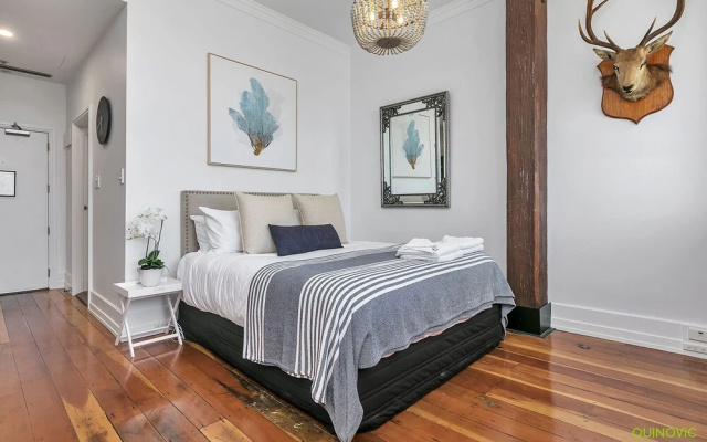 QV Lovely Sunny 1-bedroom in CBD 1025