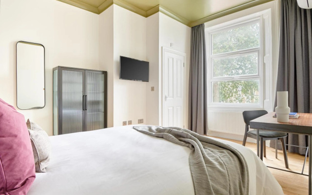 Camden Road Hotel