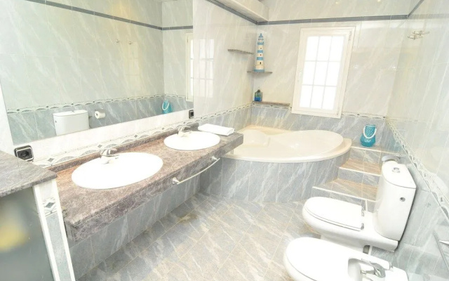 HomeHolidaysRentals Inca - Costa Barcelona