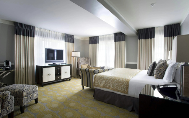 Ambassador Hotel Tulsa, Autograph Collection