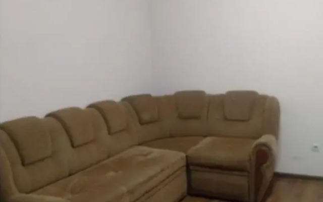 Apartment On Artsieulova 22